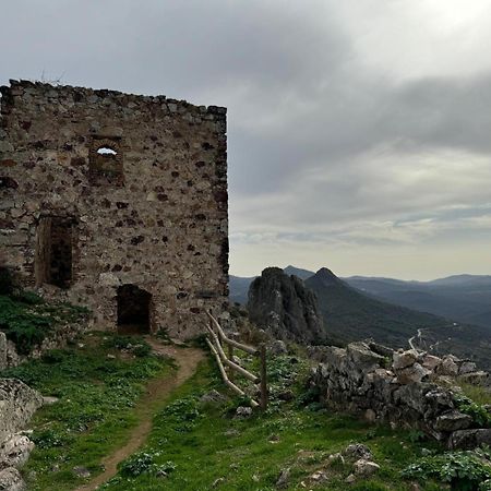 Maison d'hôtes Alma De Villuercas à Cabañas del Castillo Extérieur photo